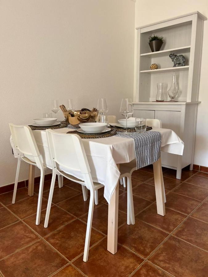 Apartamentos Vista Marina - El Medano エクステリア 写真