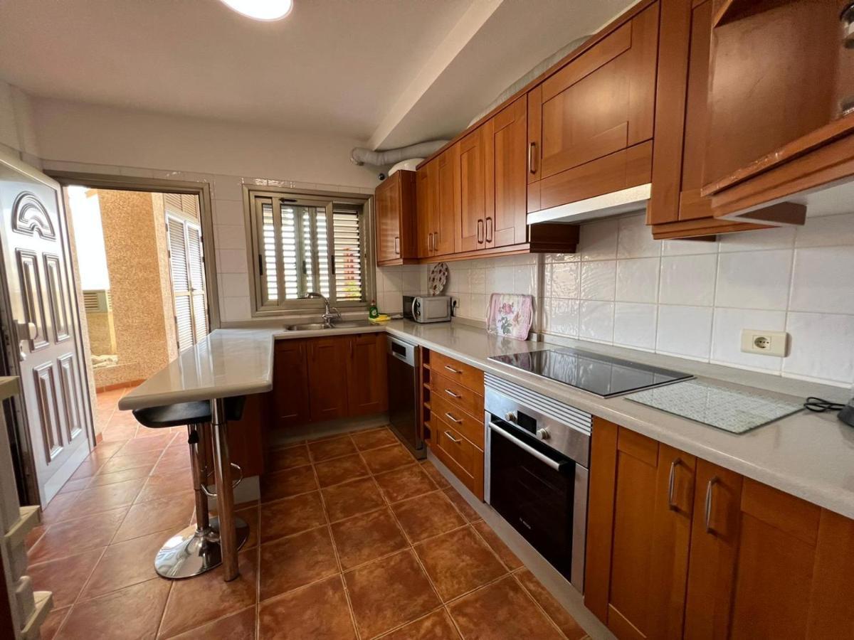 Apartamentos Vista Marina - El Medano エクステリア 写真
