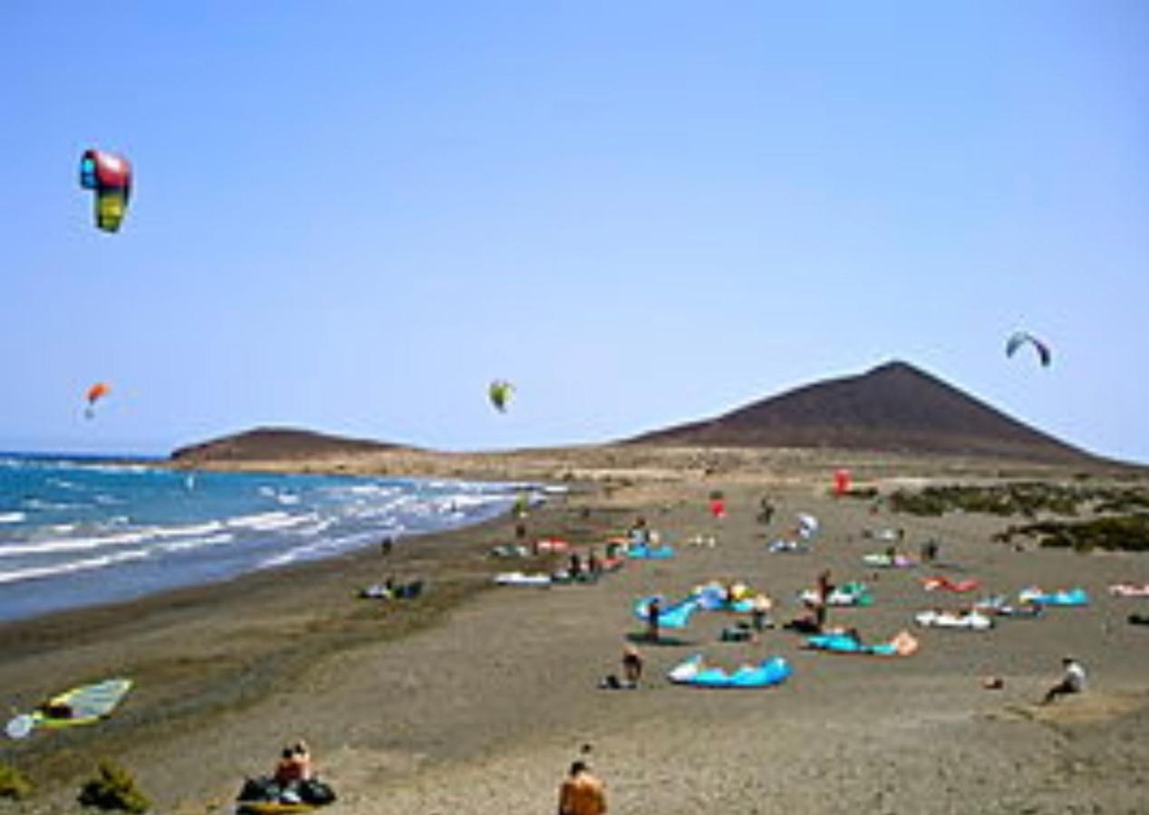 Apartamentos Vista Marina - El Medano エクステリア 写真